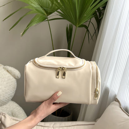 Internet Celebrity Hand-held Make-up Travel Toiletry Bag